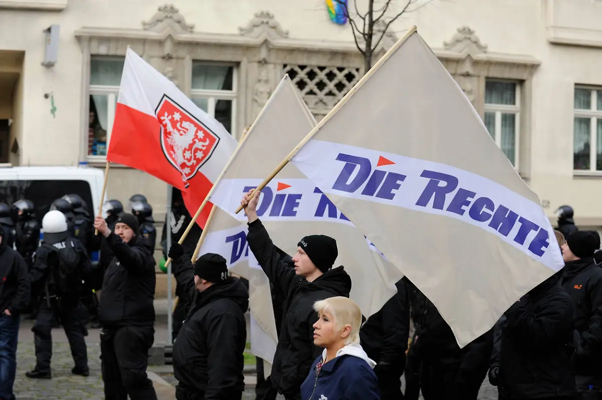 1cae826b3abaf1853f0d44a12e81d7e6