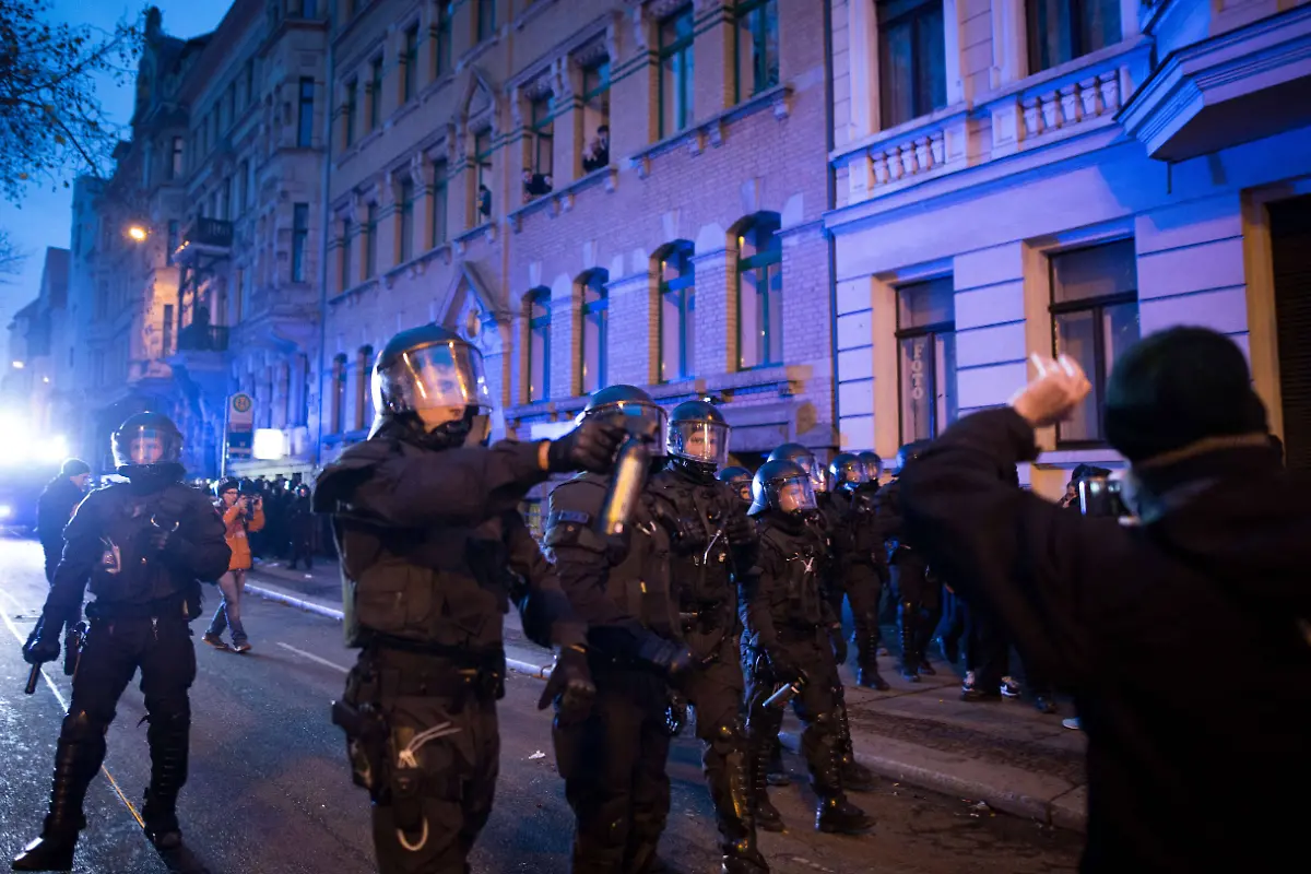 e548b83fd56660d507e23b94c52aa781