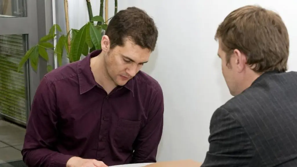 Jahresendgespraech-Wer-fuer-sich-eine-Verbesserung-erzielen-will-etwa-mehr-Gehalt-muss-strategisch-vorgehen