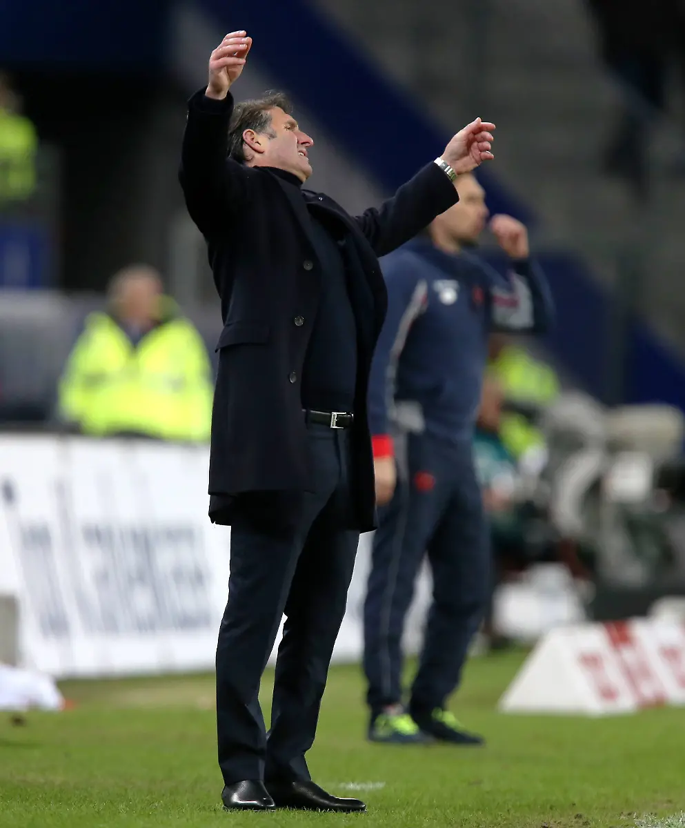 ee5bfa018e0e329f15320e29163abac8