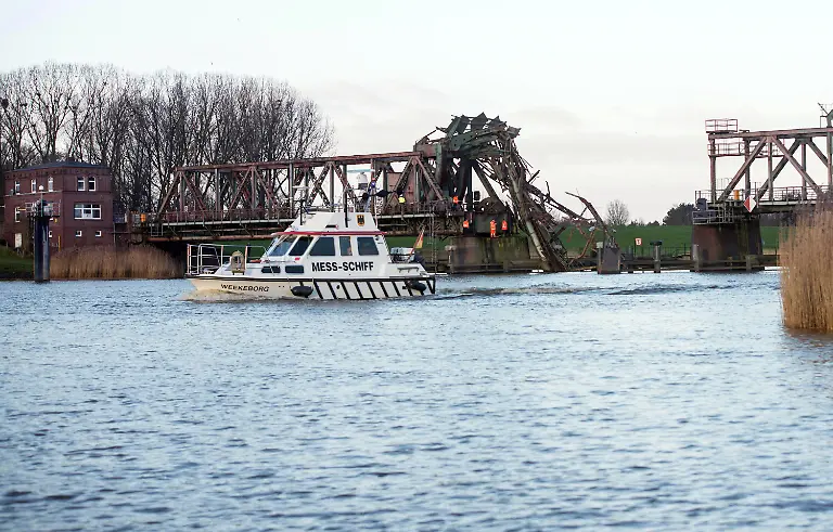 4d122cce3c031a2abef8f12d0d49666d