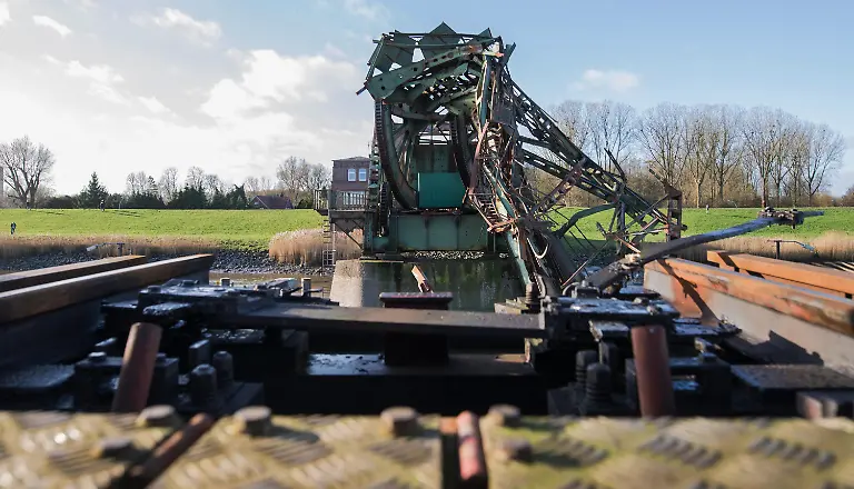 bb864d72386fbc4fe43063c4809160fa