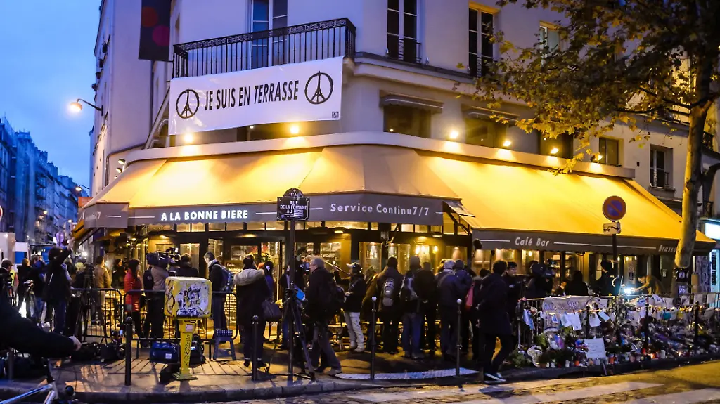 6ab5c658f0c0f44fd17f6b1fc9e4725d