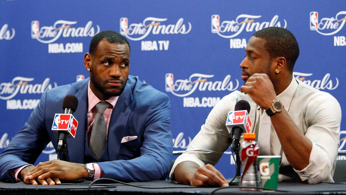 Vor Spiel 6 verspotteten Dwyane Wade und James Dallas-Star Dirk Nowitzki - jetzt lacht die Nation über sie.