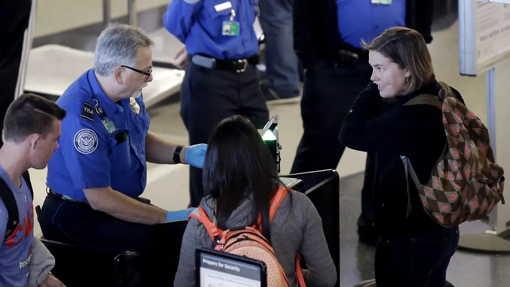 c54e0abb48ac0abf610dd7416a5a6c6b