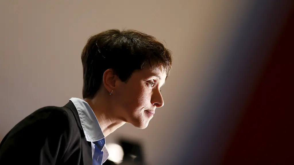 d11c67d81568c3e038f3ee03e0aca7b6