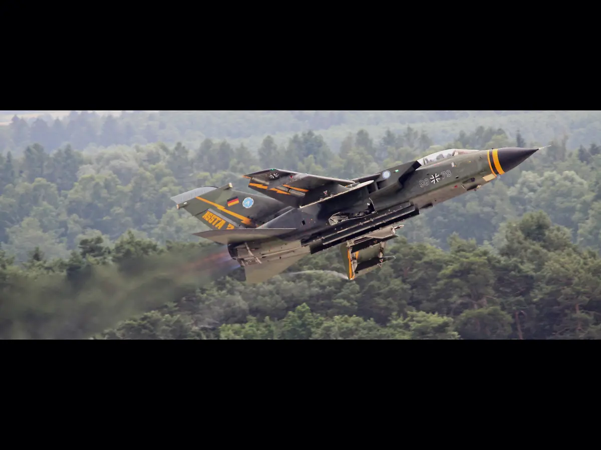 AAAAAAA-18771801835-9d5445f