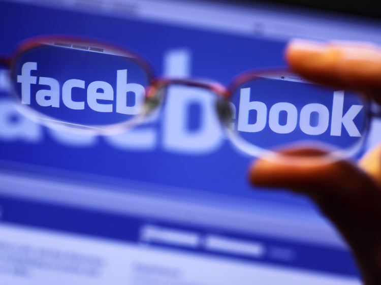 Die meisten Vorstände verschmähen Facebook und andere soziale Netzwerke.