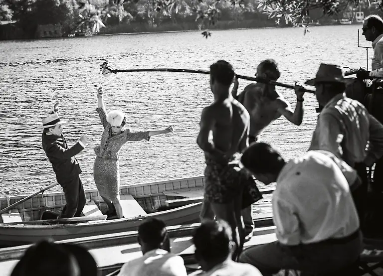 11-preview-xl-chaplin-444-1506111513-id-972738