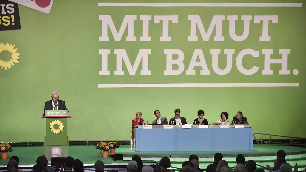 bdbaf5172e397cb141fbef18e8d17ecf