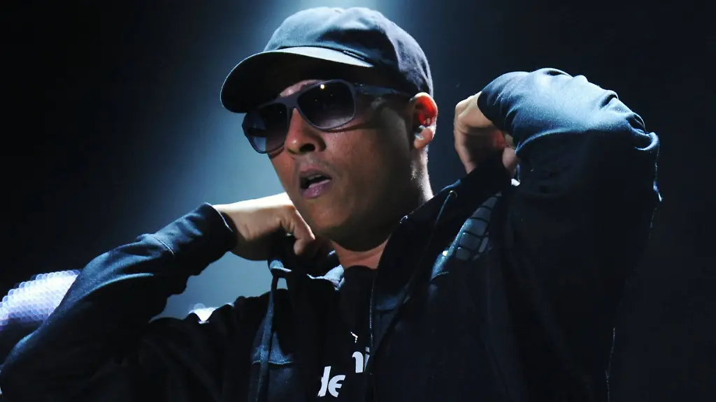 8b3ffb75595ef48ac4395958ffd29393