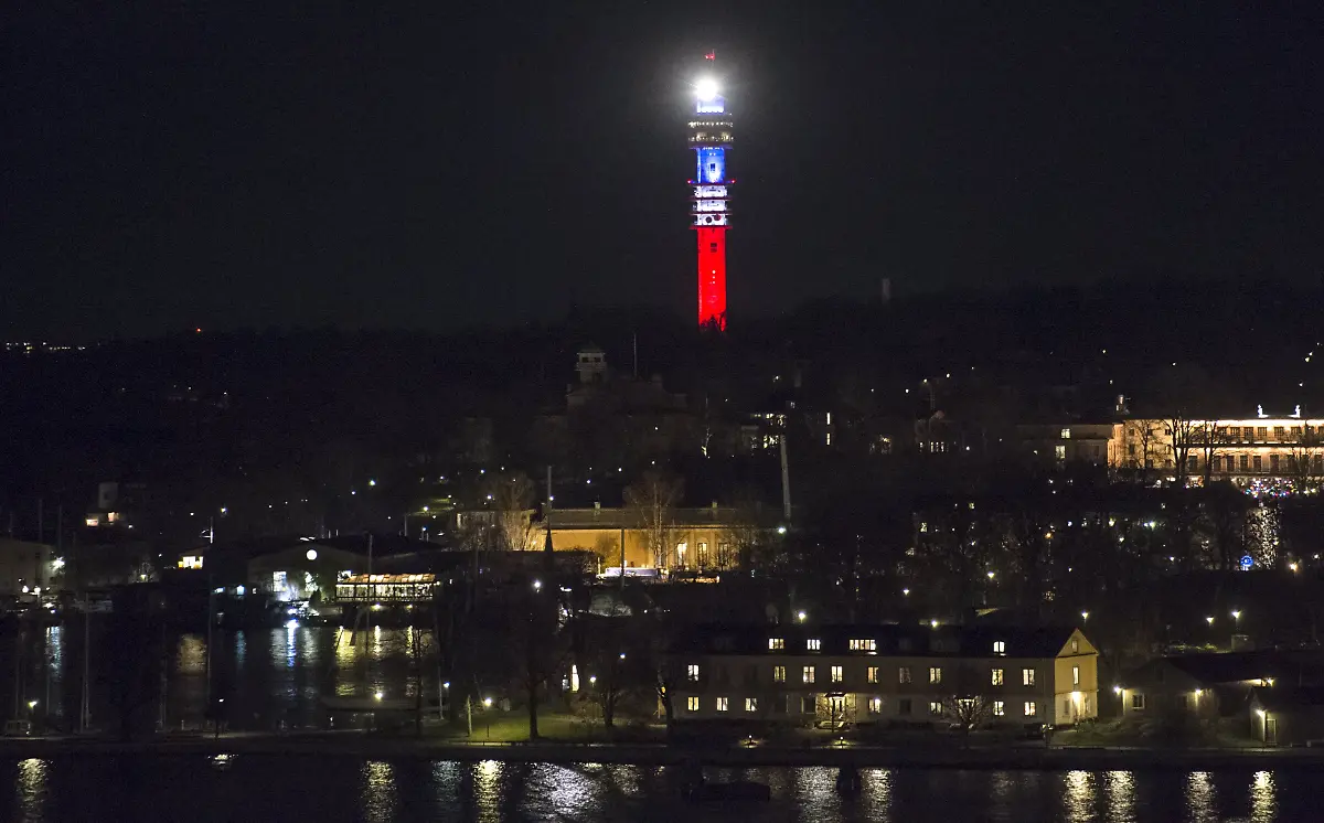 Kaknastornet-the-Swedish-TV-signal-tower-in-Stockholm