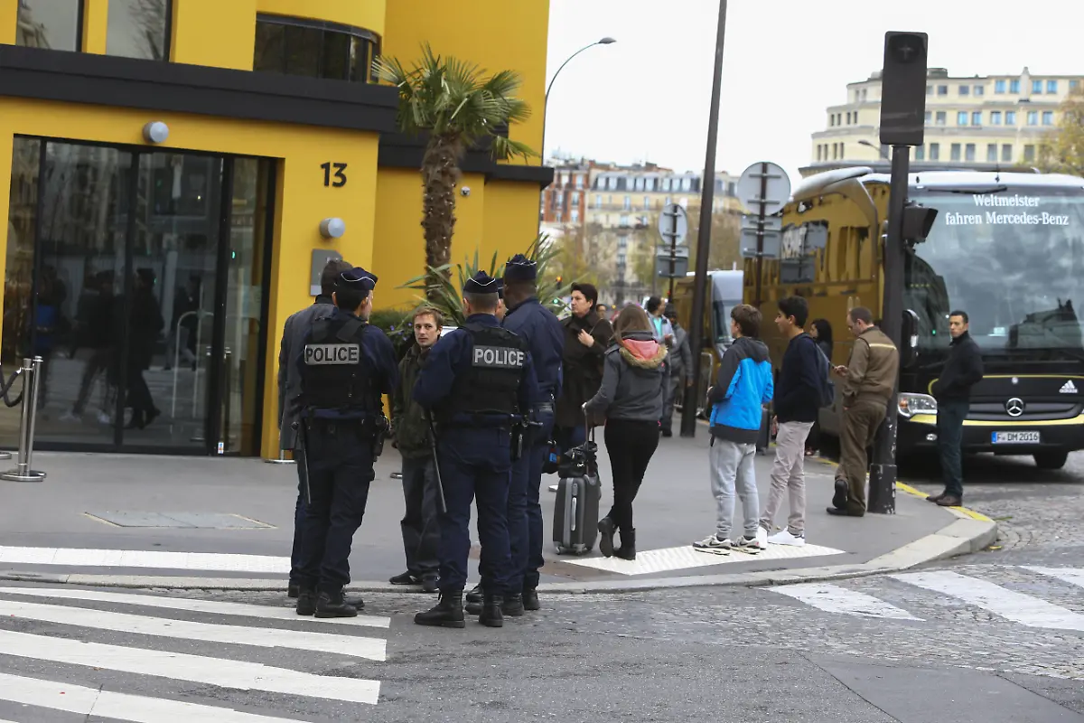 0ef1f69cbf9adf1407e8b55015dc7f88