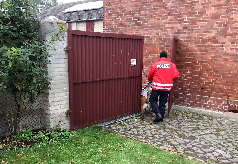 f99f31ed060457a25d51b2f0b986507d