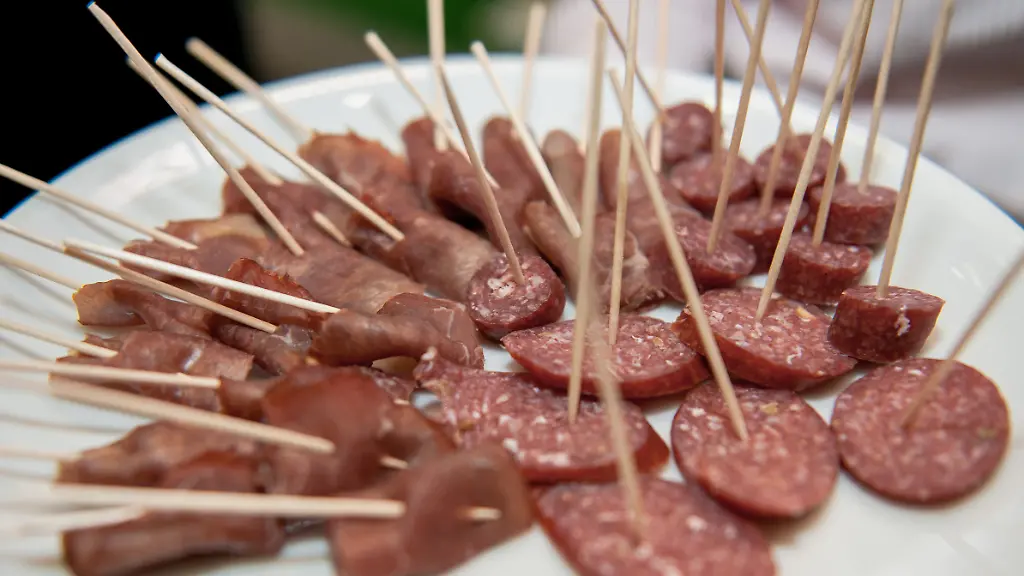 195d9ba6e92c659b7e9031403958642a