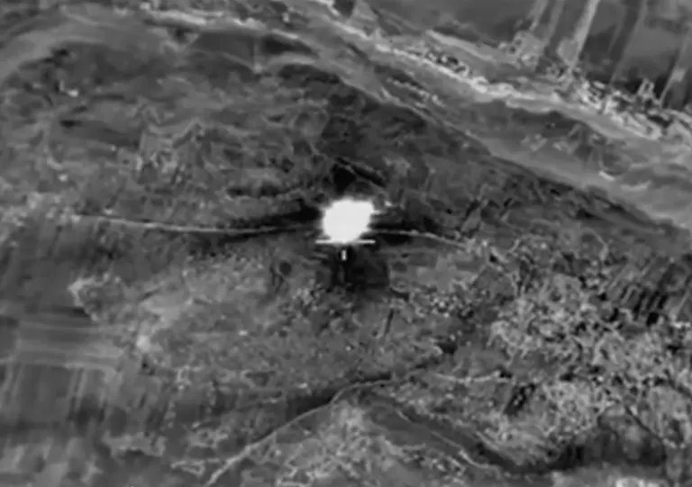 1598f6fdfa0d792bd54cd58808d4f3be