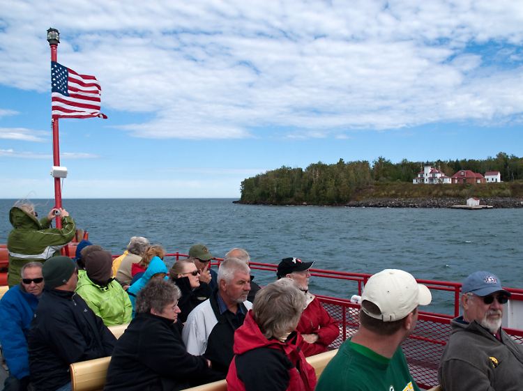 Fast 100 Jahre im Dienst der Seesicherheit: Der Leuchtturm auf Raspberry Island war 1863 - 1957 in Betrieb - heute ist er ein beliebtes Ausflugsziel im Naturschutzgebiet der Apostle Islands.