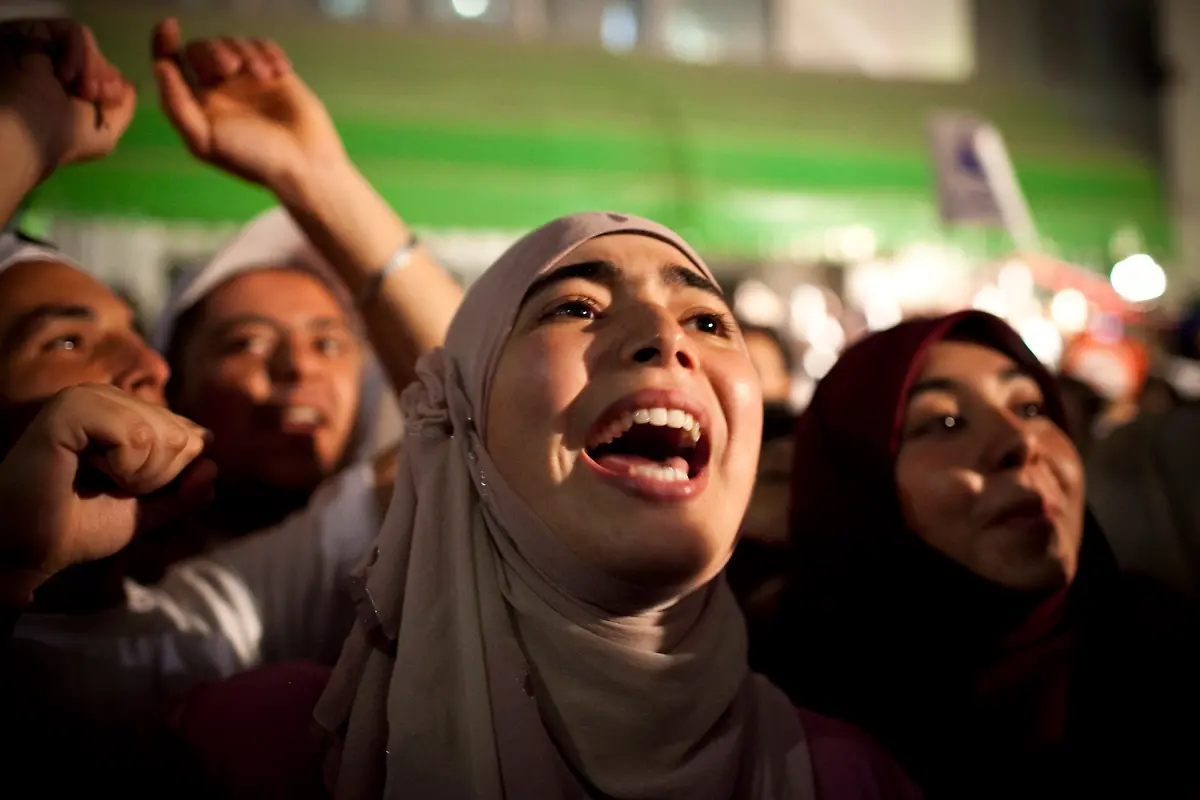 c9dfd19416f432fc8892497ea6881cd2