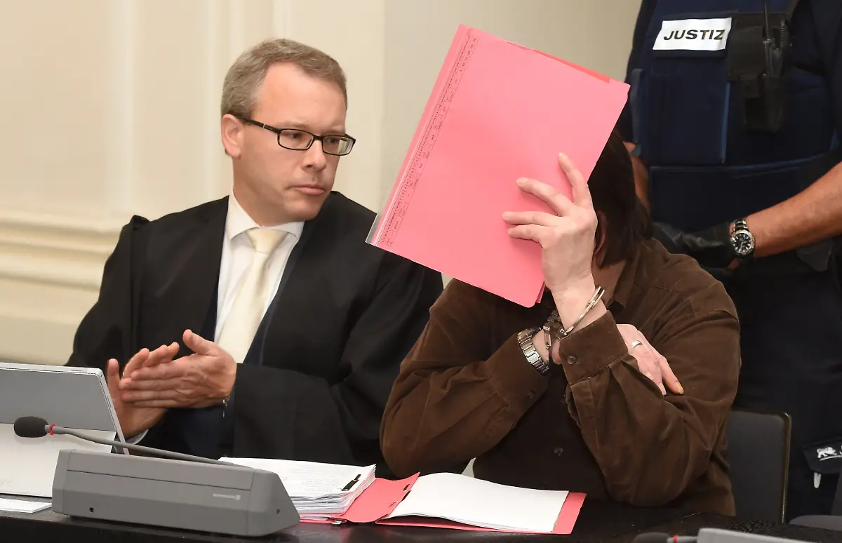 a1419a5160cd3563fb67092d5bd299a2