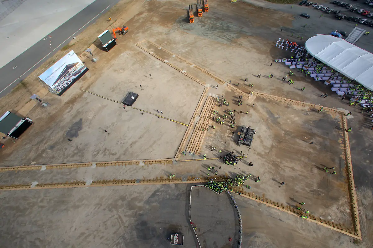 f5baf675684eb1de646ab7c62cea8c3e