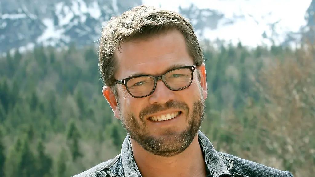 311970886f49b51c8fbfe15b9e644a04