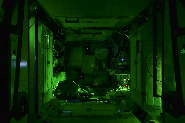 Space-Station-at-night-5