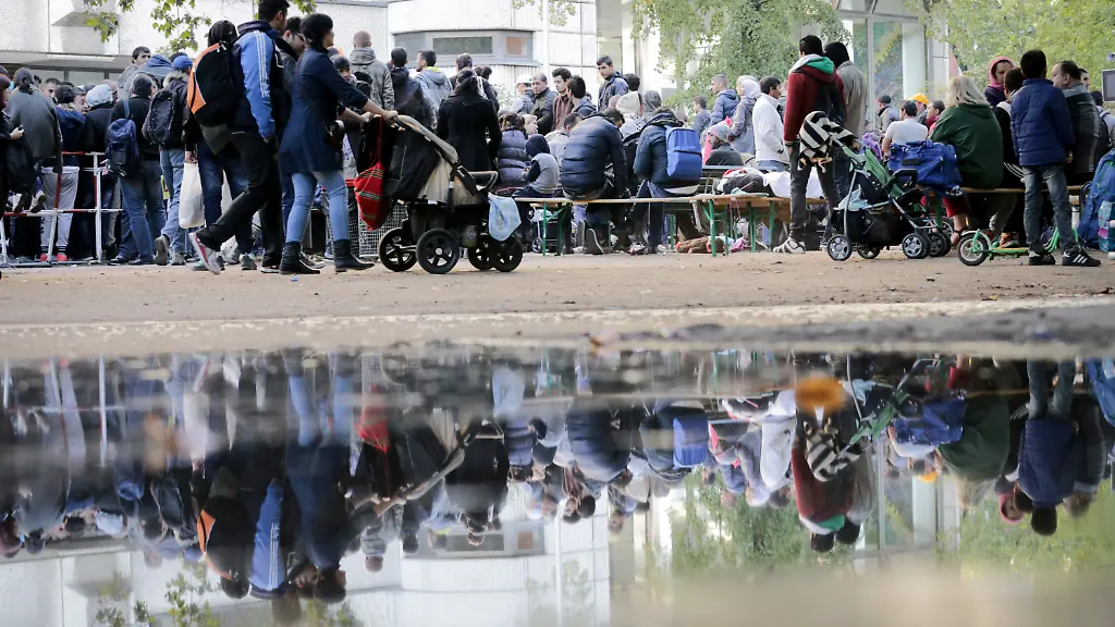 c8630ea8eca5a24e5a8ea9cb3e92eddd