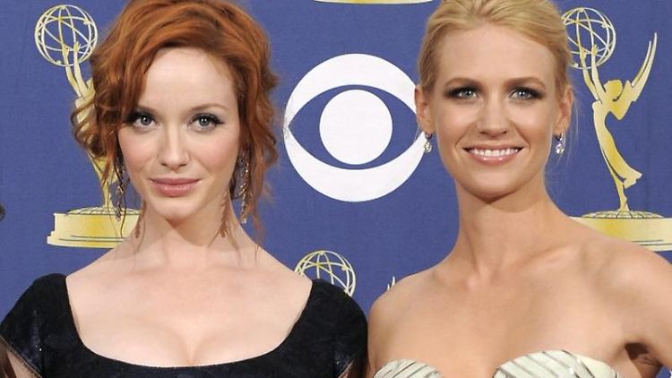 Hendricks (l) und Jones sind Freundinnen, seit sie Mad Men drehen. 