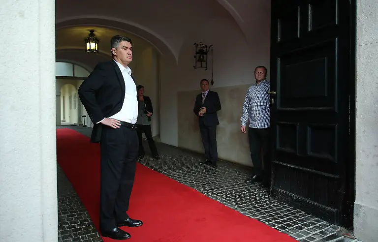 496a92d54a392de27ed504b9fd1cf37f