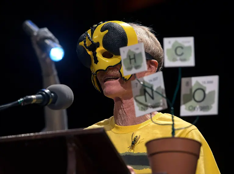 80cf0ac7-69f3-42ce-bde6-414266dcb00c