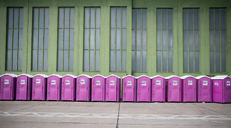 3rqf5901-jpg2207612267735170335