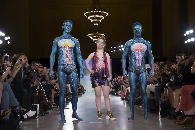 2015-09-14T034830Z-422907386-GF10000205059-RTRMADP-3-USA-FASHION-JPG3589283400963361494