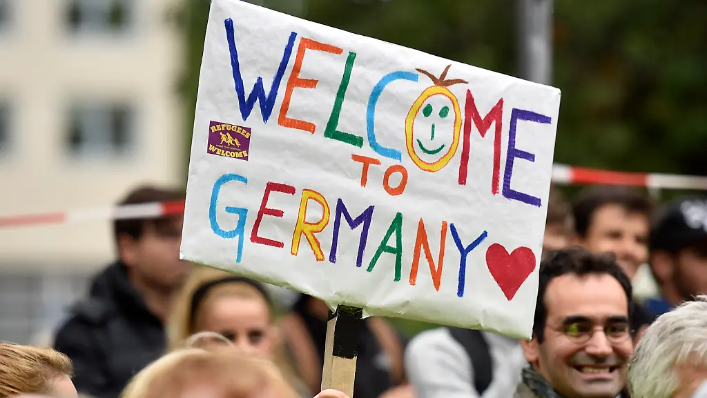 328E4C00B531F266-jpg2815391030654676013