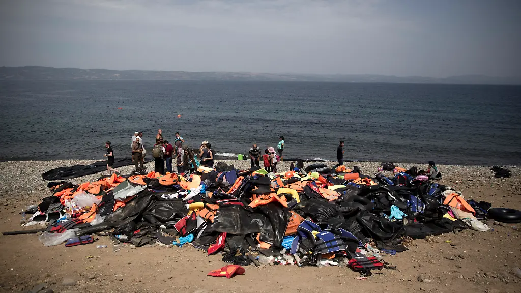 328E4E004DCCF62E-jpg7884809035374256261