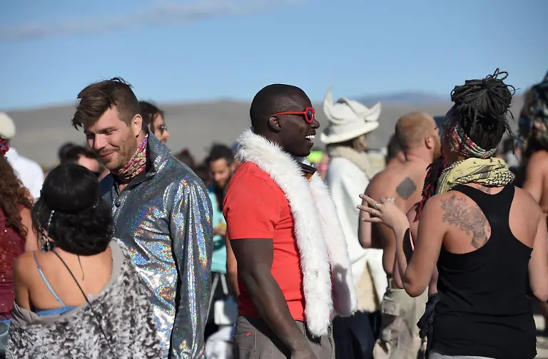 328E4C0097F0AD59-jpg3404799058320973711