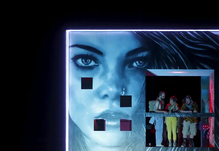 2015-09-02T072333Z-1284303062-GF10000189895-RTRMADP-3-USA-BURNINGMAN-NEVADA-JPG8355111378054189260