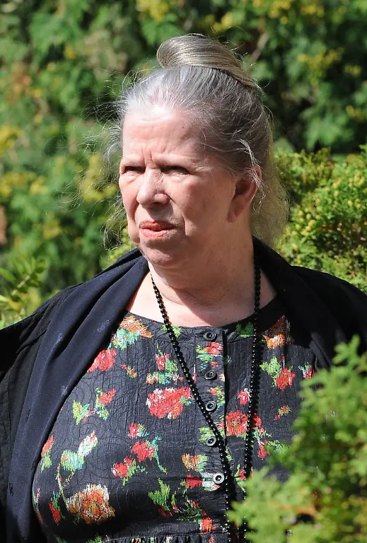 3rho5348-jpg9009002814893514938