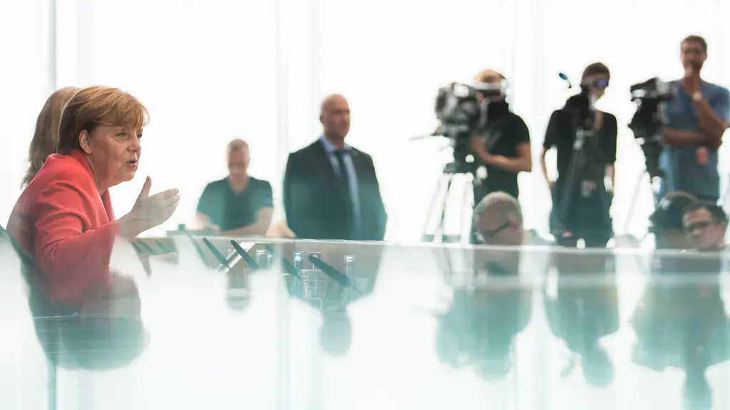 328E3E008ABAEAC5-jpg1273111310980050798