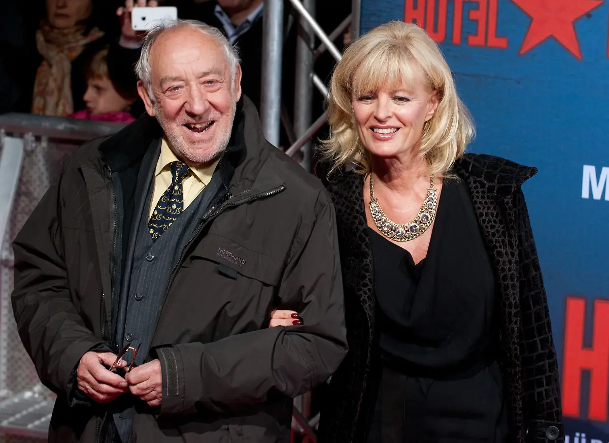 3rg50418-jpg7300067975787662090