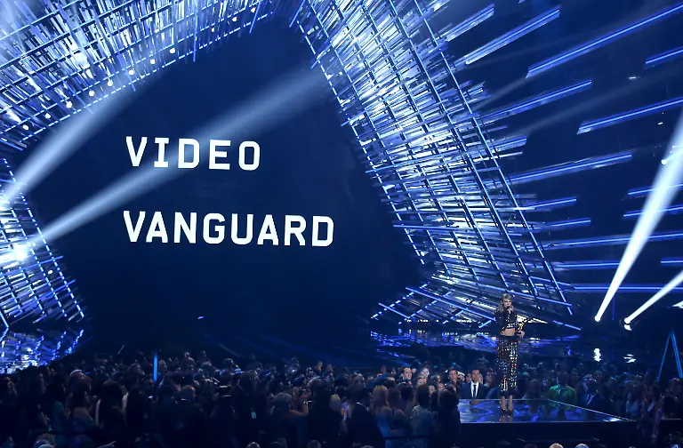 328E3E001CF953D5-jpg5206097231899605801