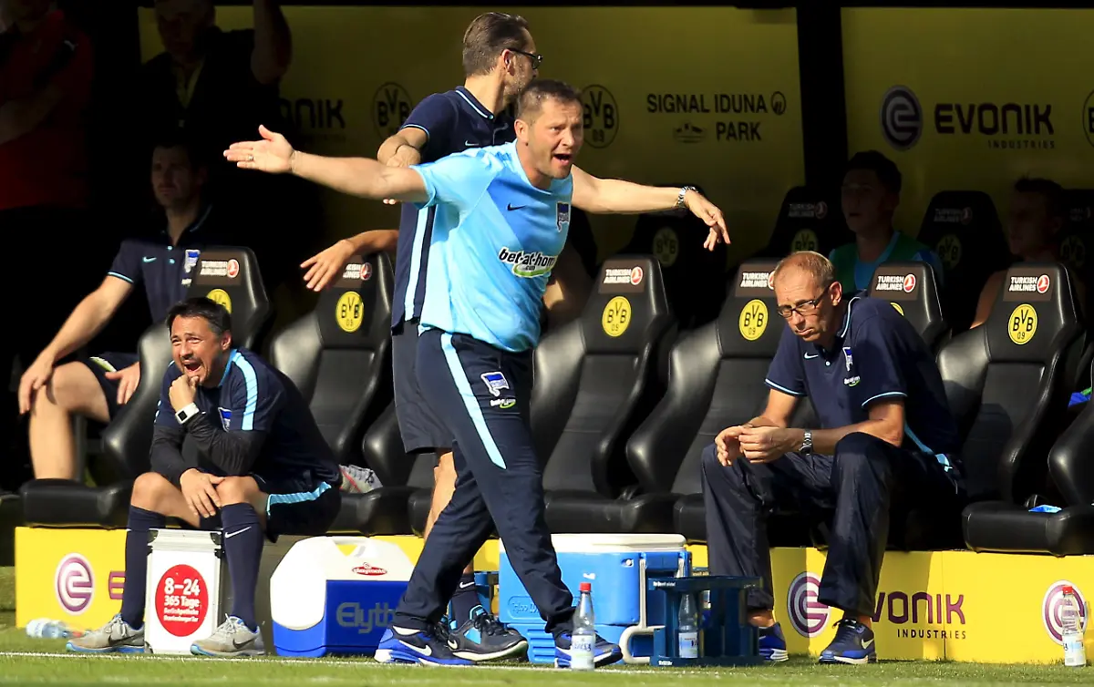 2015-08-30T155421Z-893985425-GF10000187305-RTRMADP-3-SOCCER-GERMANY-JPG642665210584762302