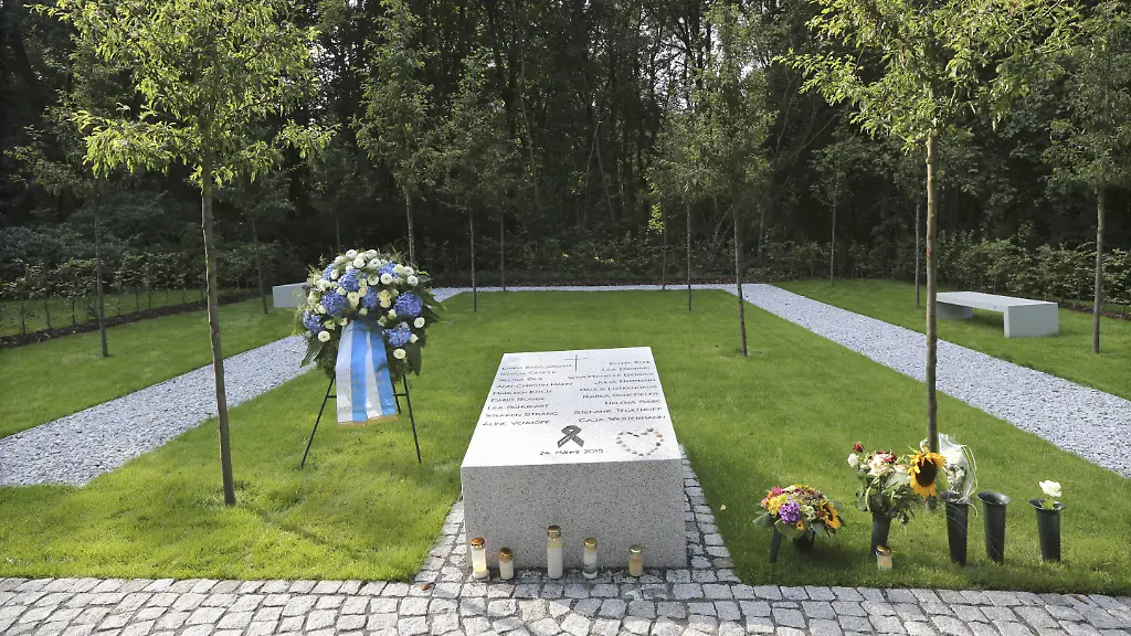 imago-st-0821-17350003-65509187-jpg2638586199829661763