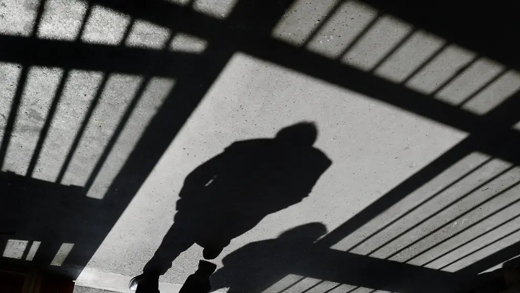 3r250830-jpg2943153313627080499