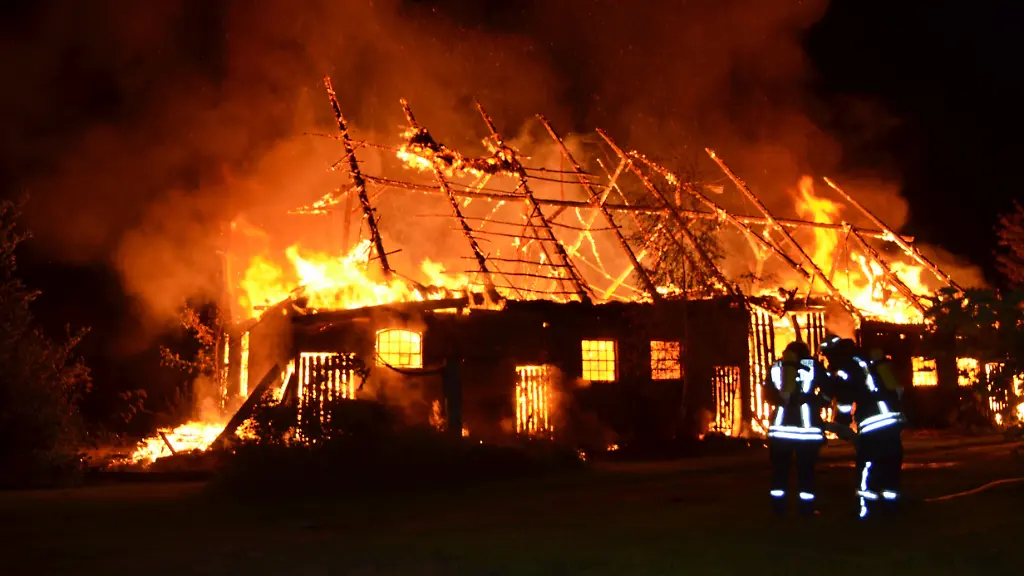 3r4x3205-jpg235978275308034059