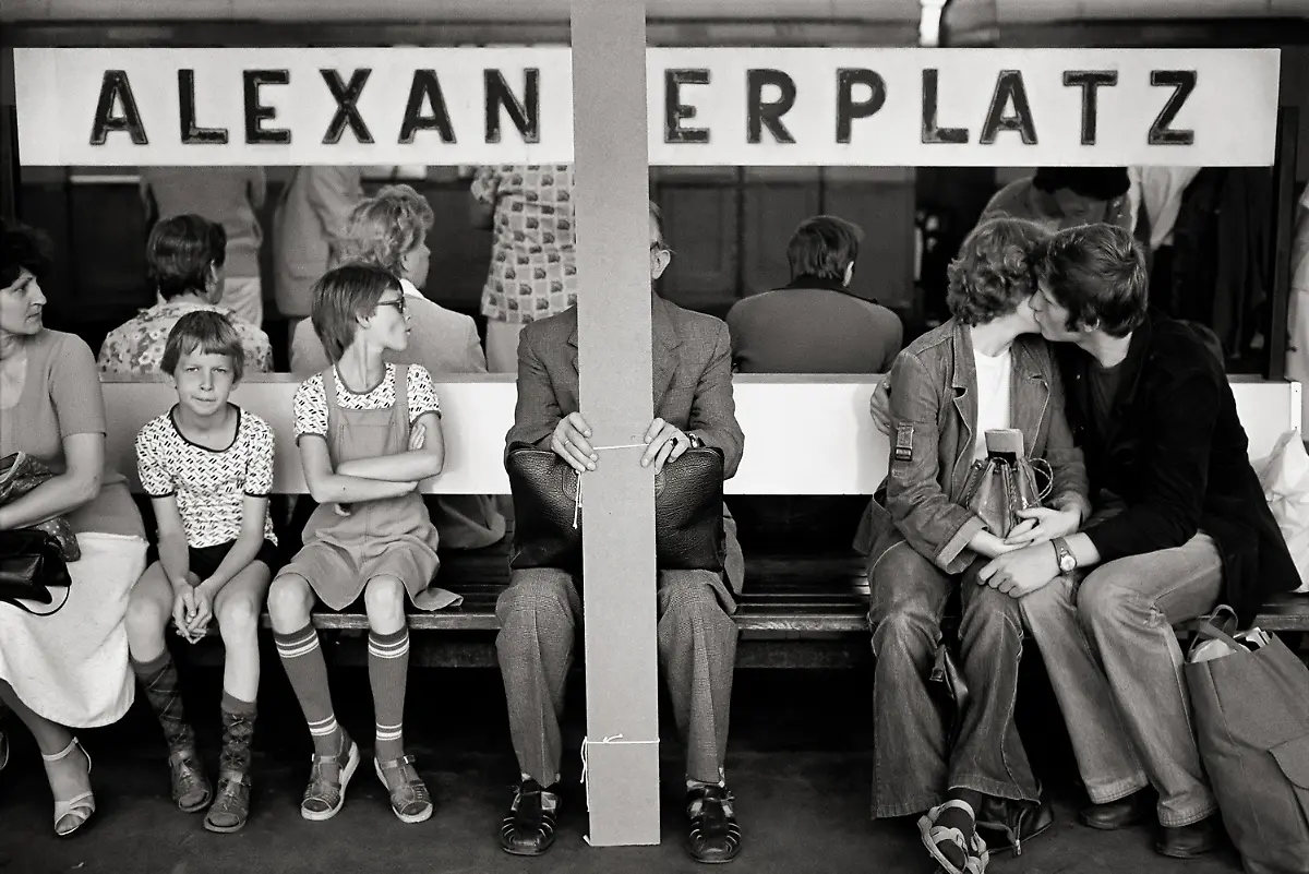 02-Meisel-1980-S-Bahnsteig-Alexanderplatz-Berlin-Mitte