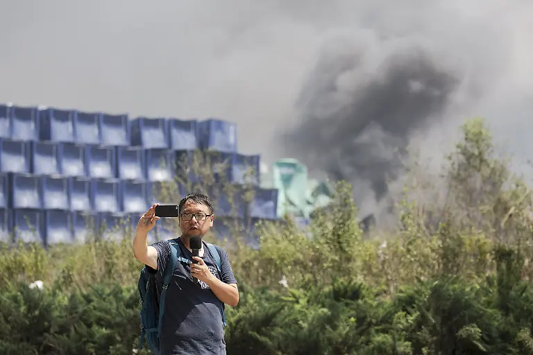 2015-08-13T061645Z-2015051739-GF10000172493-RTRMADP-3-CHINA-BLAST-JPG7275111638007664547