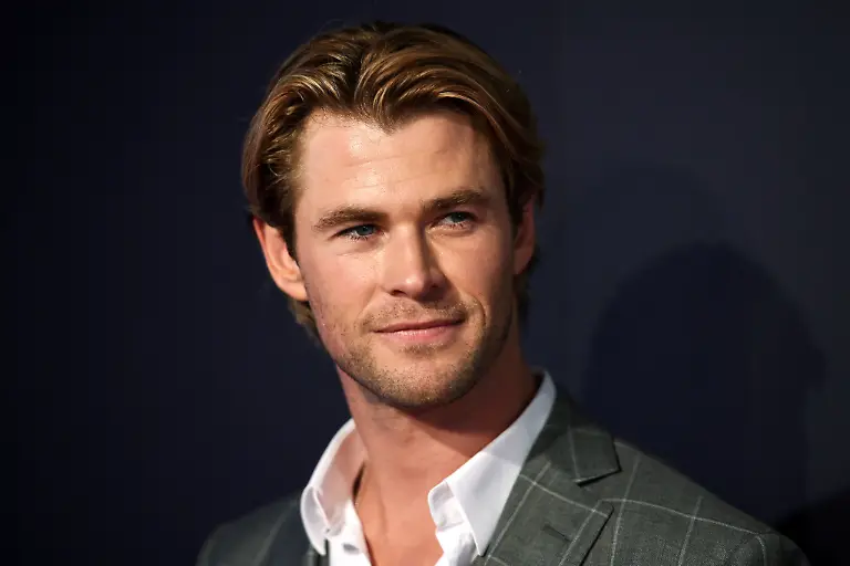 Chris-Hemsworth