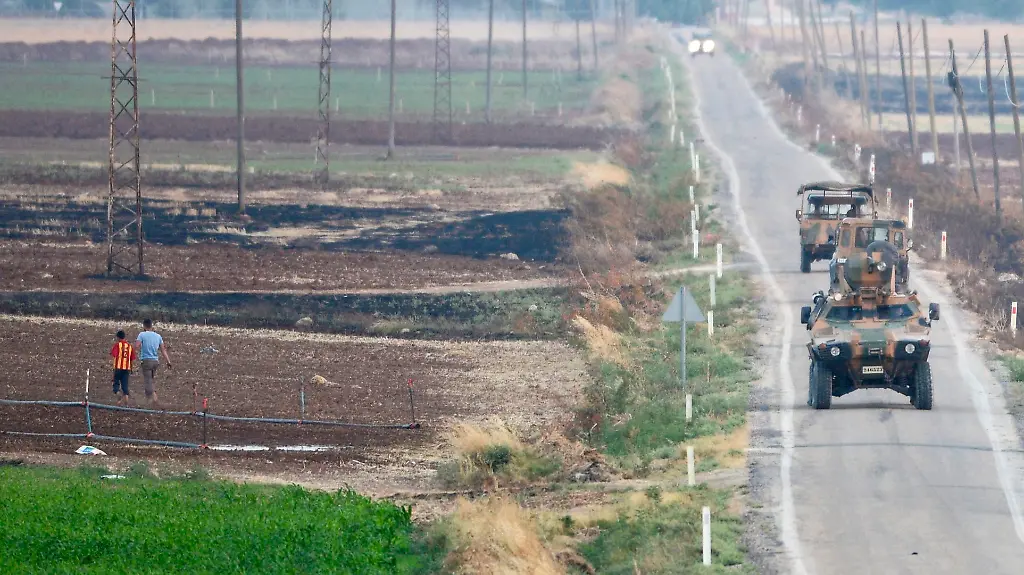 3qu92437-jpg4718482511843613466