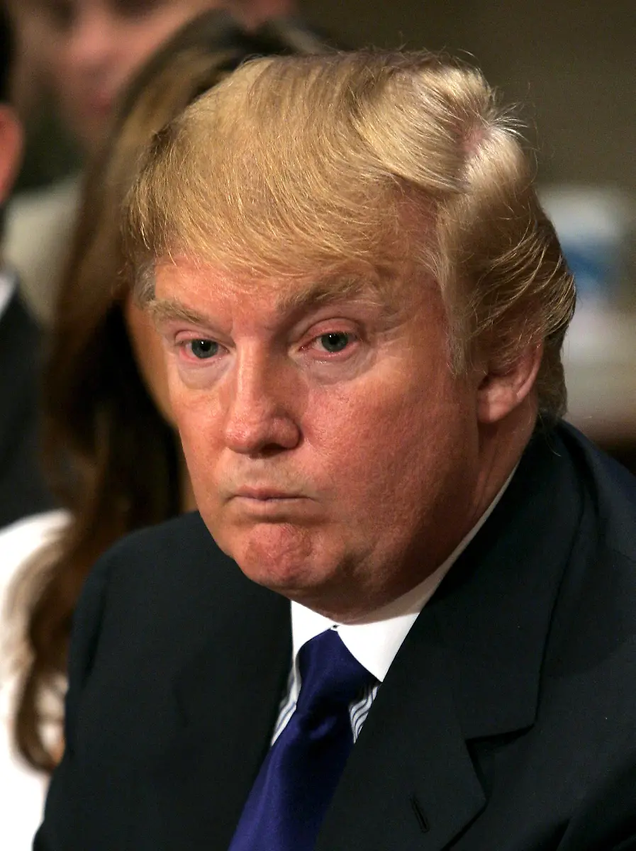 DonaldmitschraegerFrisur