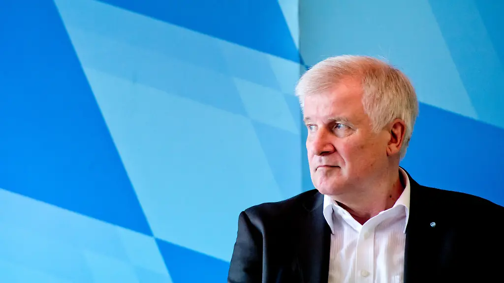 3qp32300-jpg7826524685678559584